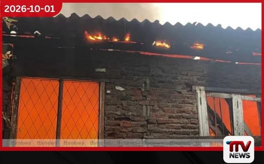 වැල්ලවාය නගරයේ වාහන අමතර කොටස් අලෙවිසැලක් ගින්නෙන් සම්පූර්ණයෙන්ම විනාශ වෙයි!