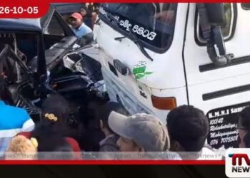 දික්ඔයේදී ටිපර් රථයක් හා කිරි ලොරියක් මුහුණට මුහුණ ගැටෙයි