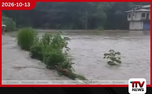 නිල්වලා ගඟ පිටාර මට්ටමට ළඟාවීමෙන් අකුරැස්ස සහ කඹුරුපිටියේ මාර්ග රැසක් ජලයෙන් යටවෙයි