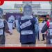 සුදු ඇඳගෙන කළු ඇවිදින්!
