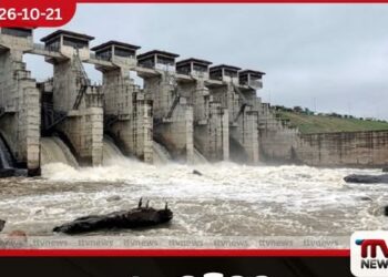 ජල මට්ටම ඉහළ යාම හේතුවෙන් දැදුරු ඔය ජලාශයේ වාන් දොරටු 6ක් විවෘත කෙරේ