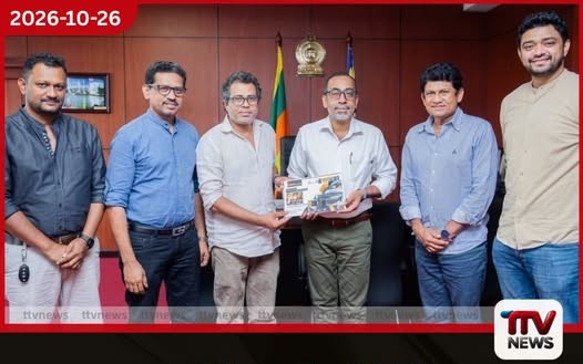 බිග් බෑෂ් ලීග් තරගාවලියේ හෝබාර්ට් හරිකේන්ස් කණ්ඩායමට චමරි අතපත්තු එක්වෙයි