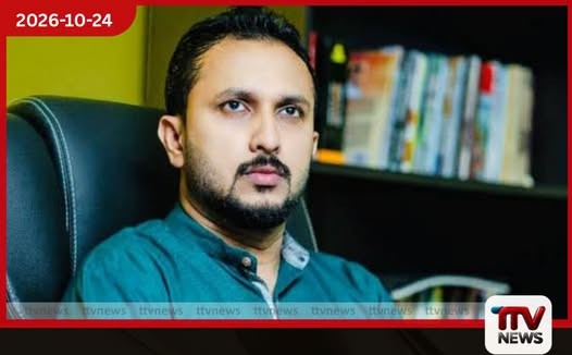 මගේ උරහිසෙත් පොඩි ටැටූ එකක් තියෙනවා… මමත් ආවේ ටිකක් බයෙන්
