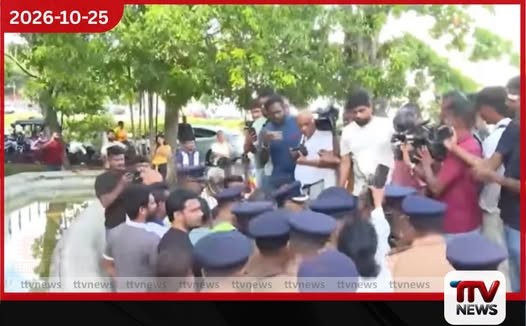 ඥානසාර හිමි නිදහස් කිරීමේ සත්යග්රහ භූමියේ පුවරුවලට නගර සභාවෙන් බදු ඉල්ලයි…