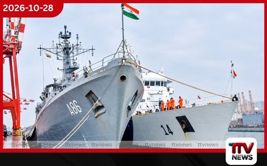 ඉන්දීය නාවික හා වෙරළාරක්ෂක නෞකා 3ක් කොළඹ වරායට